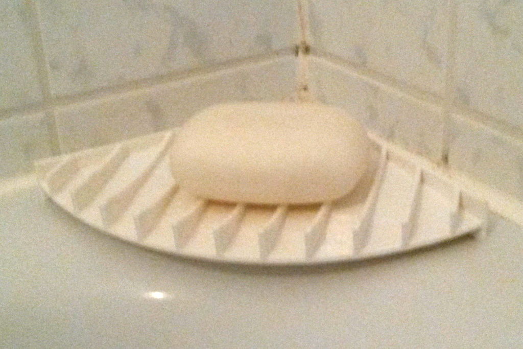 simple Soap dish for the corner of the bathtub