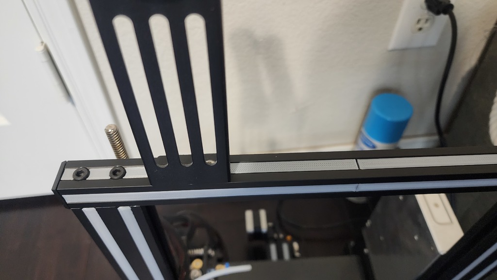 Ender 3 Pro Slot Cover with holes 
