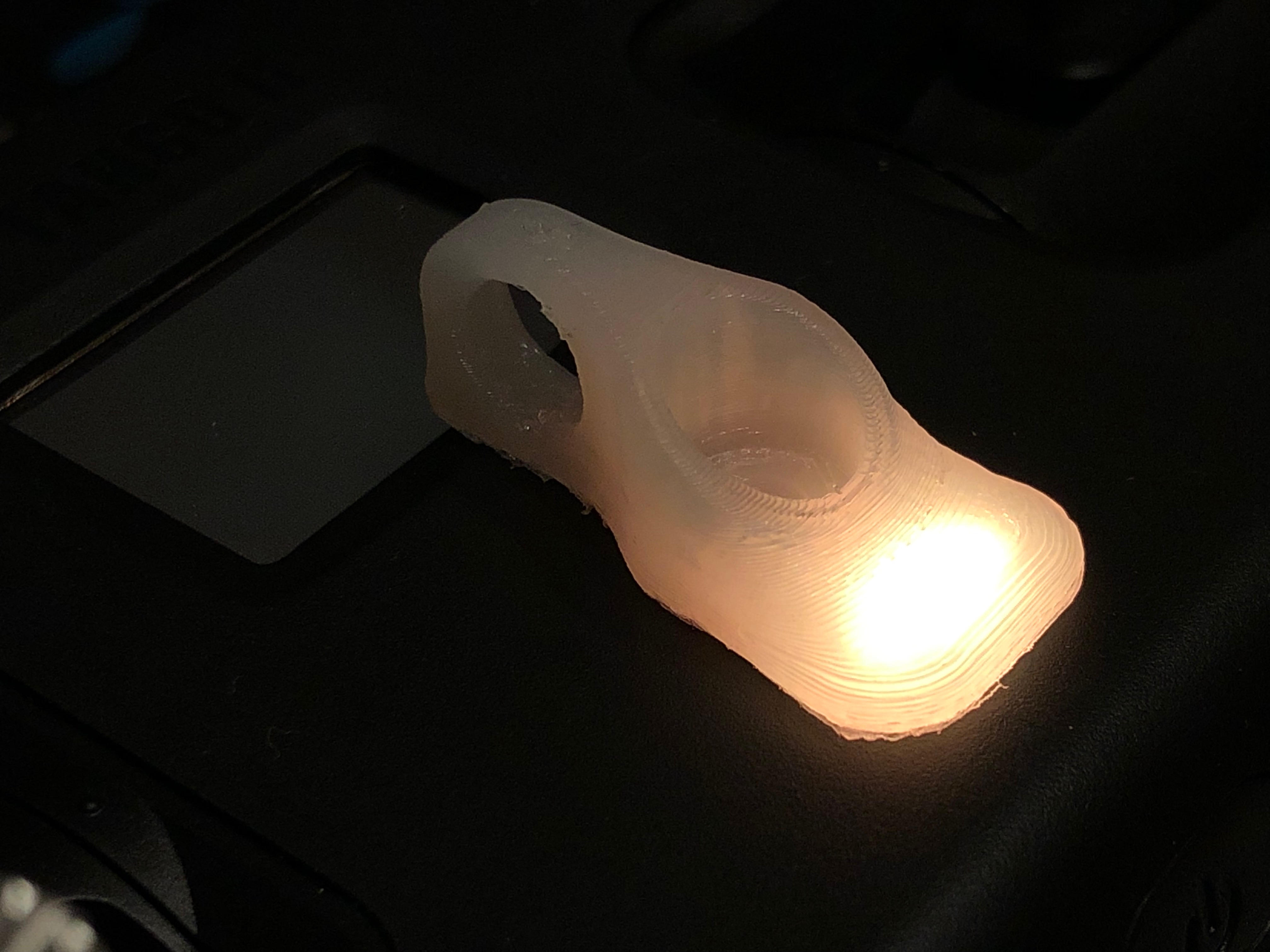 Tango 2 Lanyard Clip | Neck strap holder | LED light diffuser