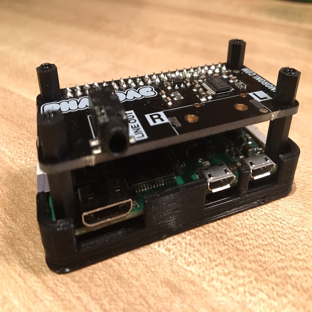 Case for Pimoroni pHat DAC and PiZeroW