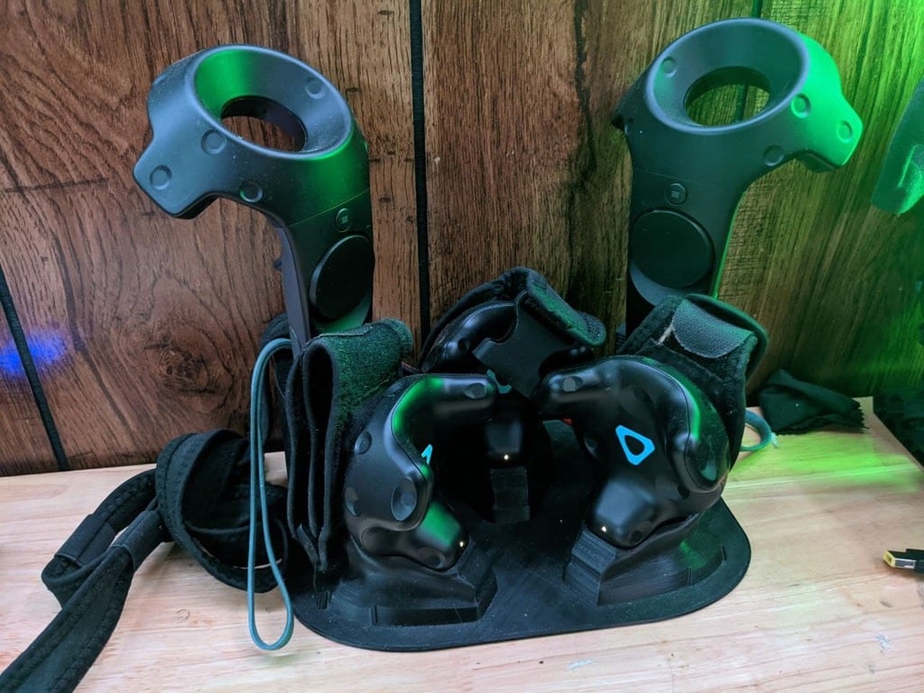 HTC Vive Wand Tracker charging base station