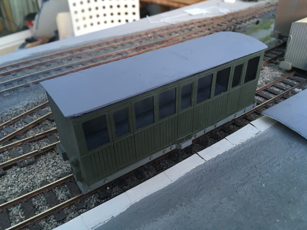 Narrow gauge coach, 3 first class compartments, 7mm scale