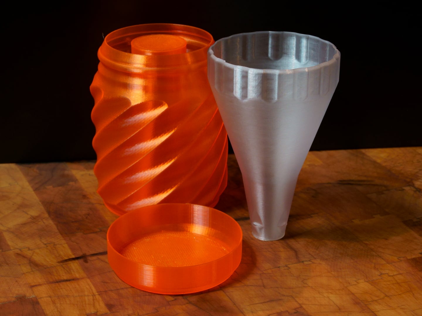 Plant Bubbler? Bubble Planter? Regulated Plant Waterer?