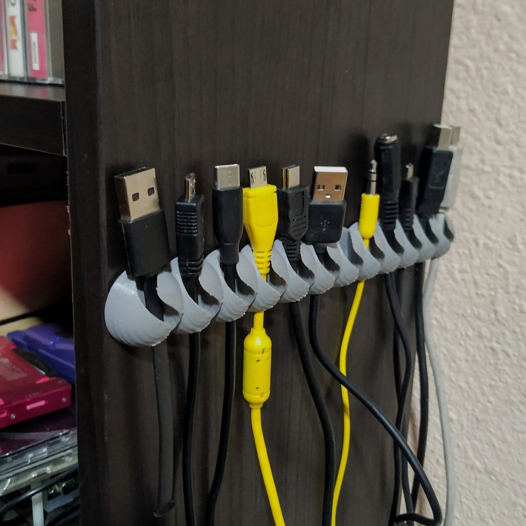Organizador de cables - Wire organizer