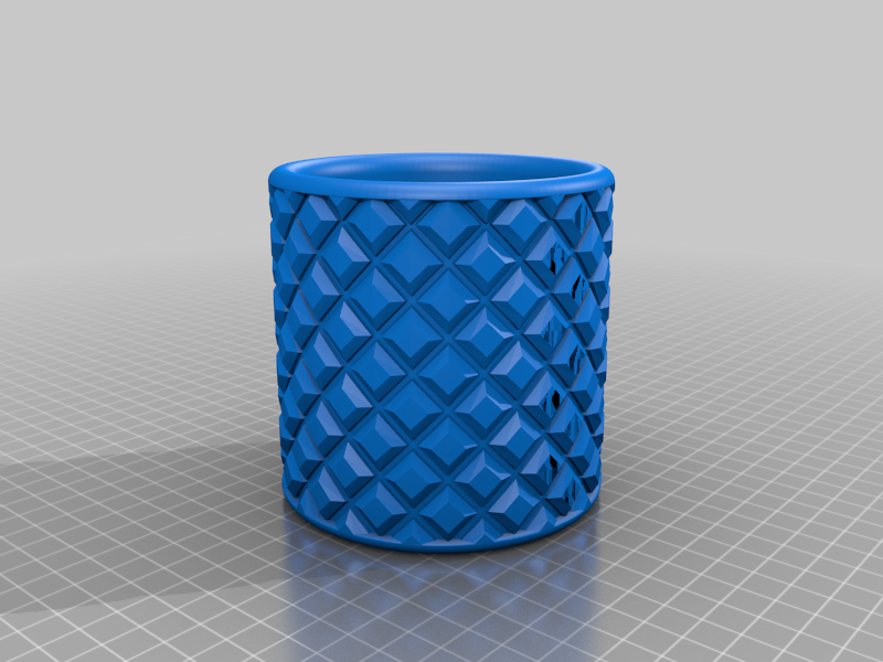 Flower pot with geometric diamond pattern