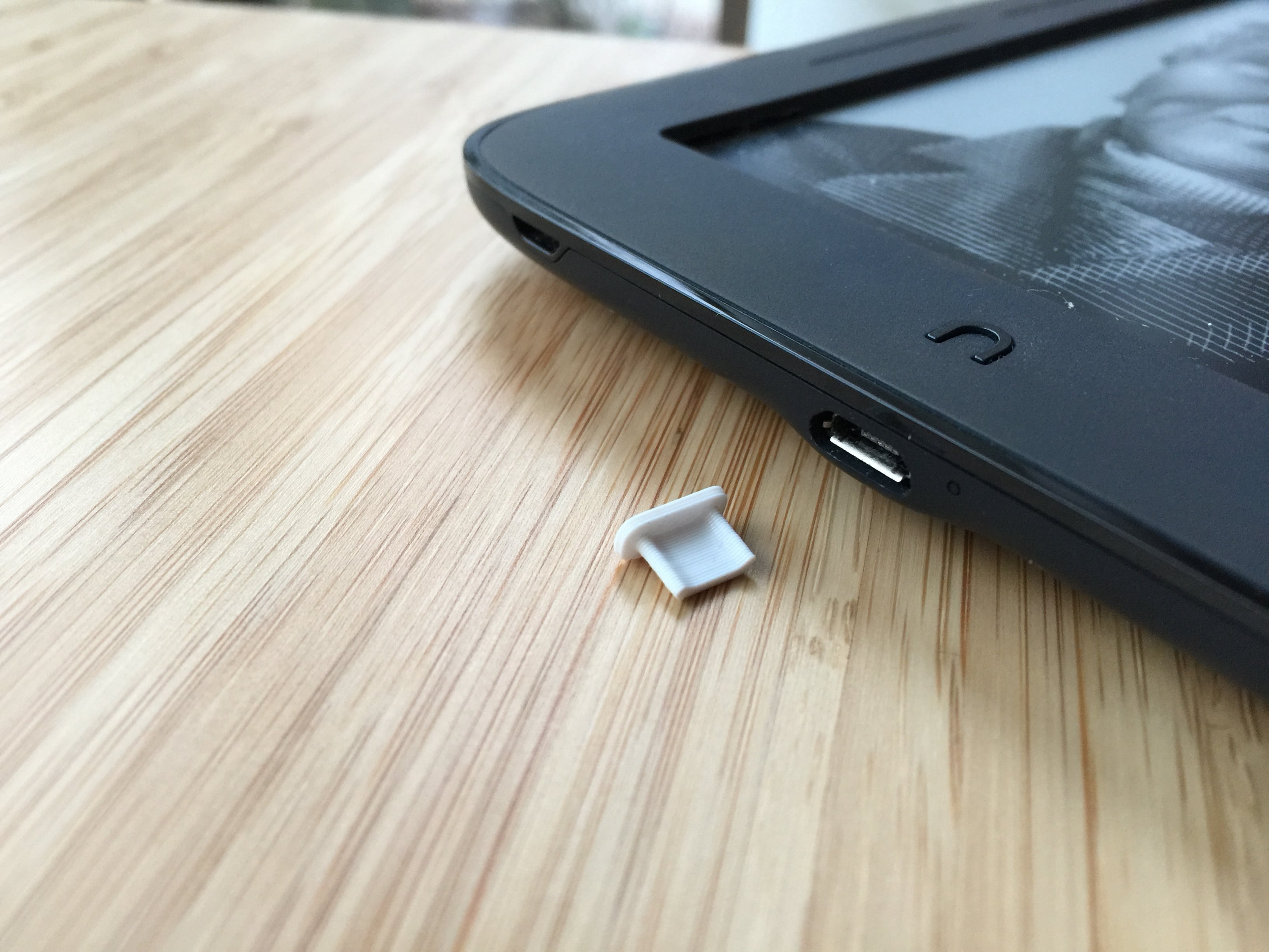 Micro USB Dust Cover