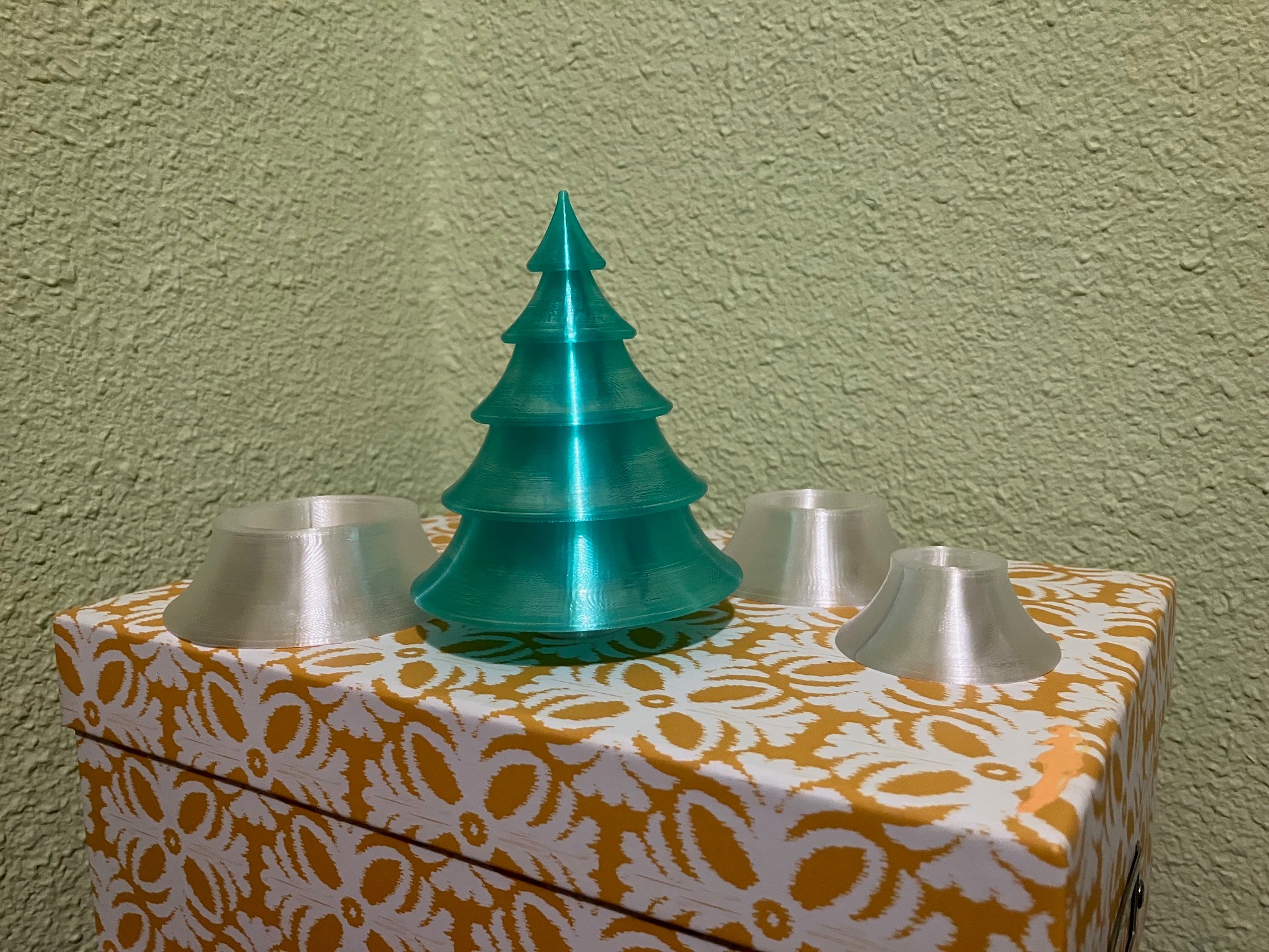 Stack and store Christmas Tree