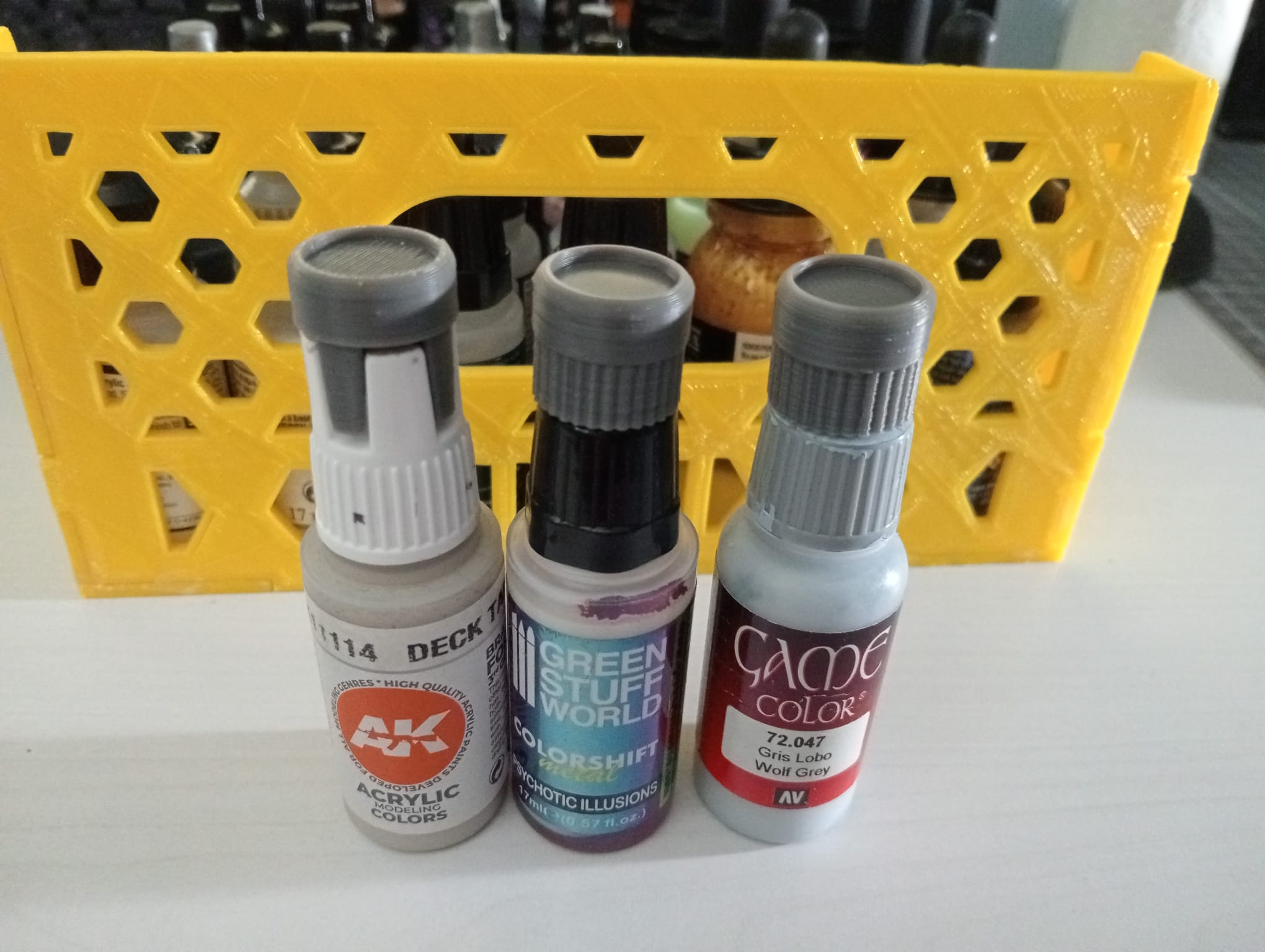 Paint bottle caps