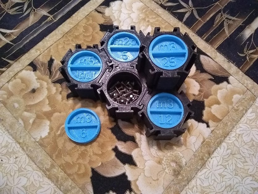 Parametric Hex Containers