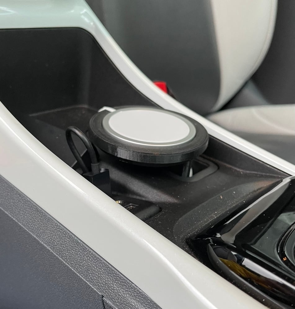 iPhone 12 Pro Max MagSafe for Chevy Bolt