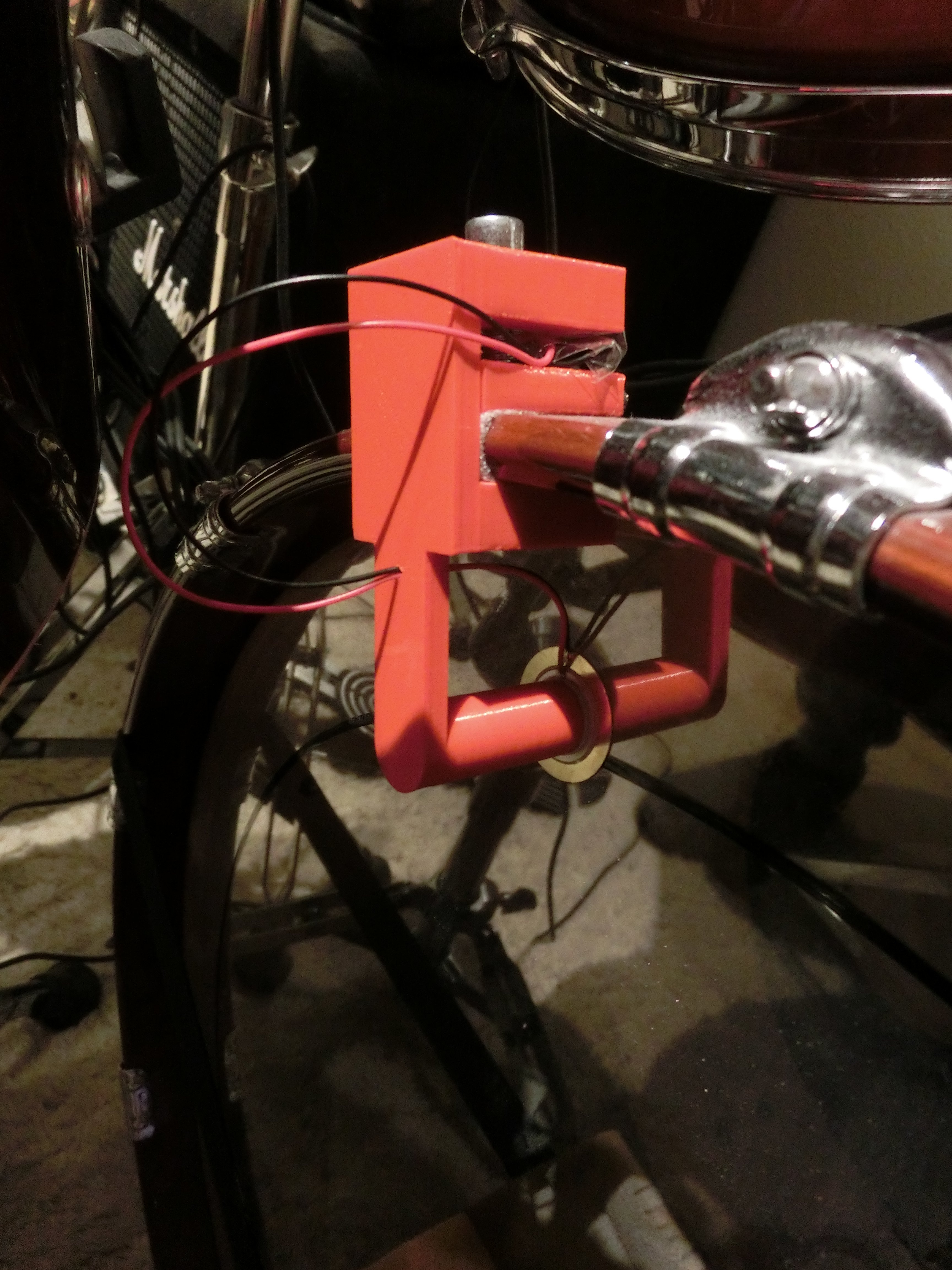Kick drum trigger