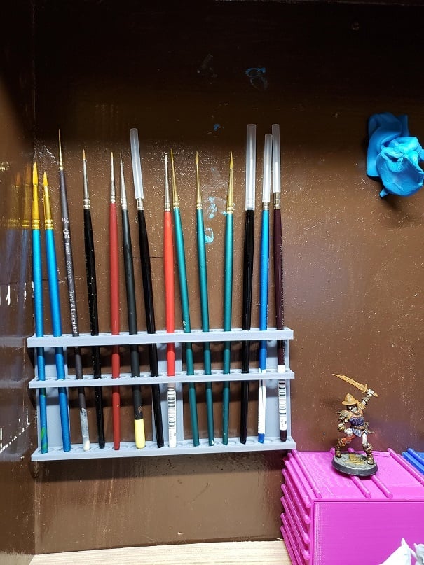 Paint Brush Holder / Storage