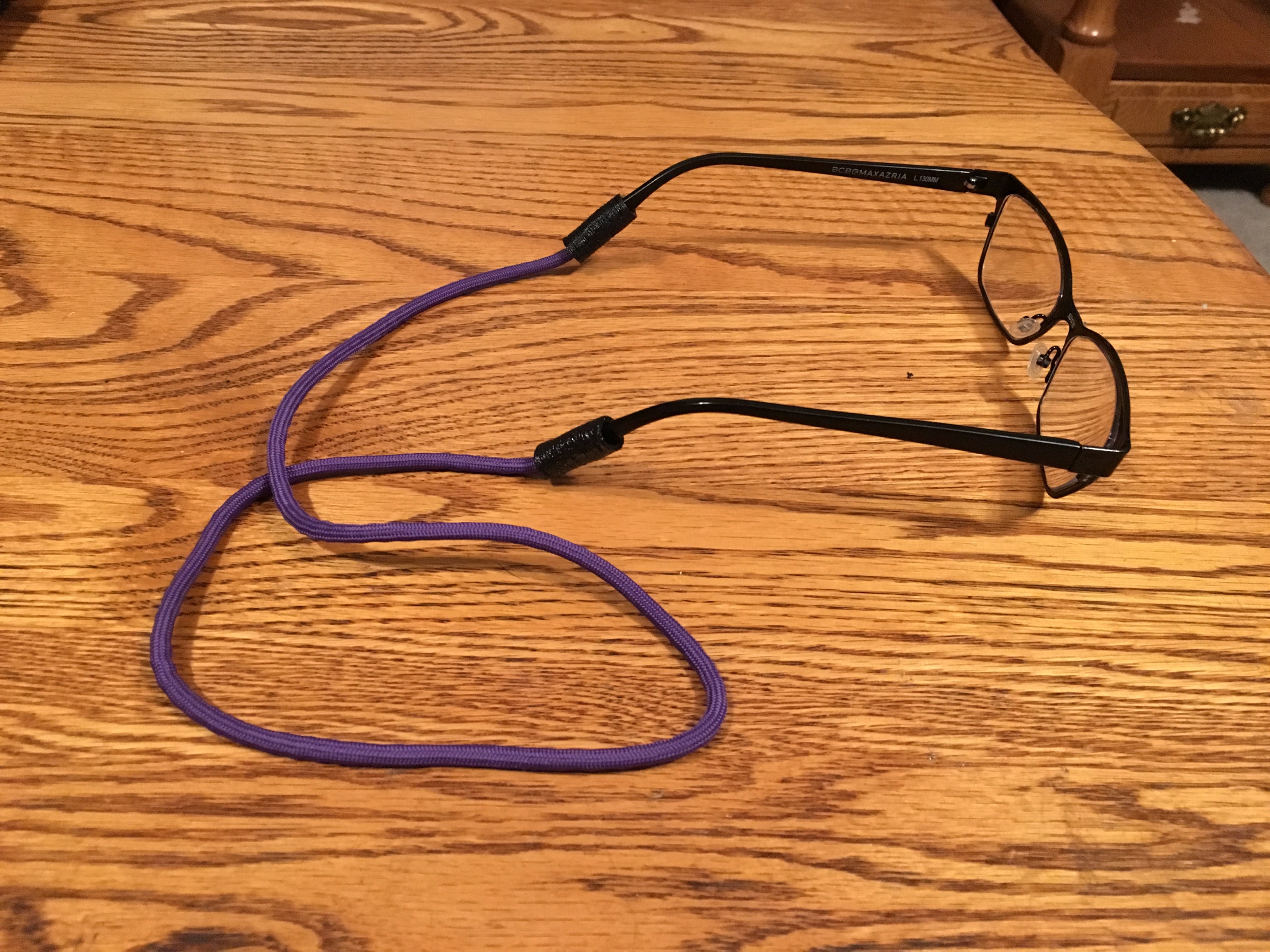 EYE GLASS LEASH