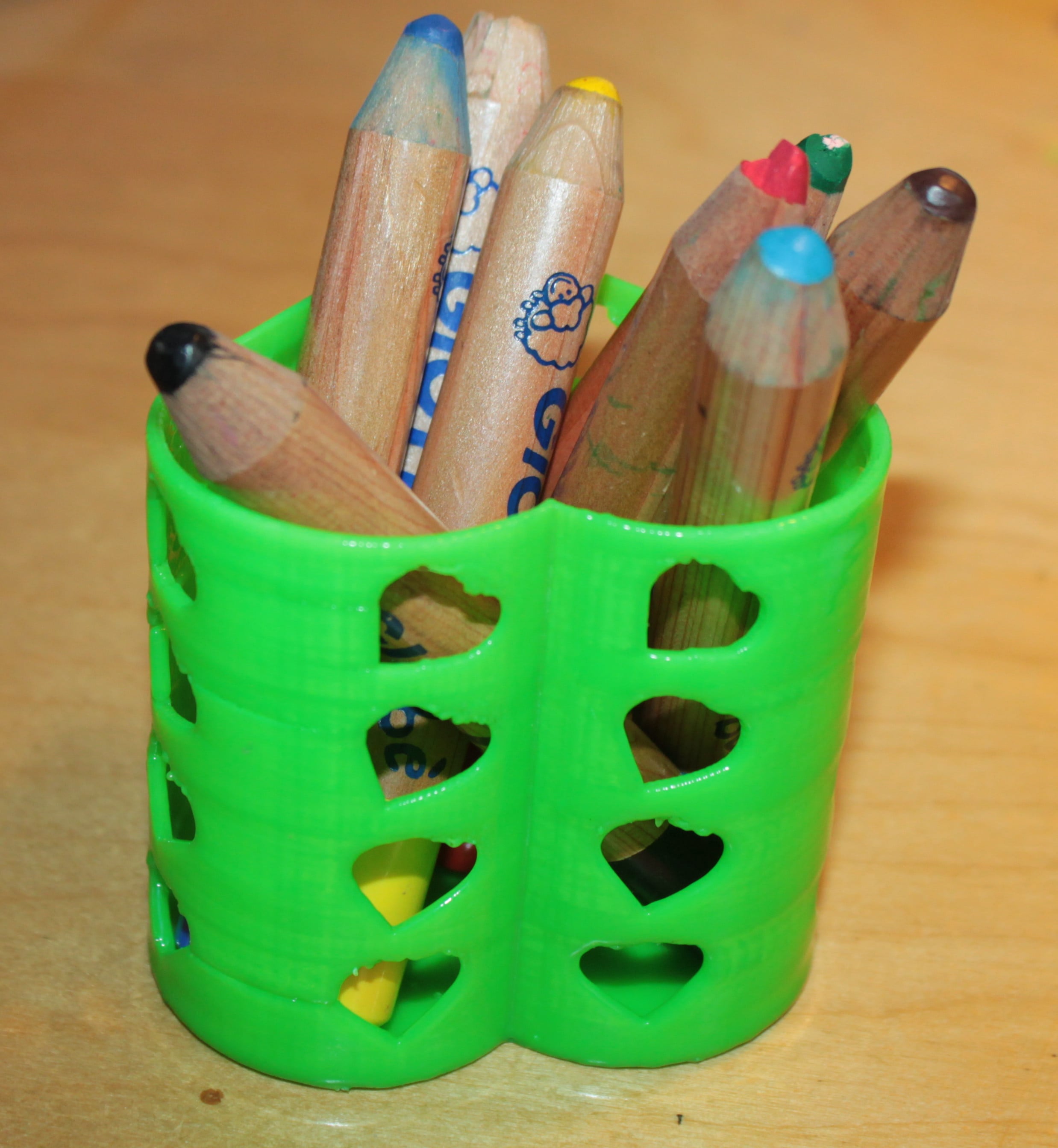 parametric generic holder flower vase pencil etc