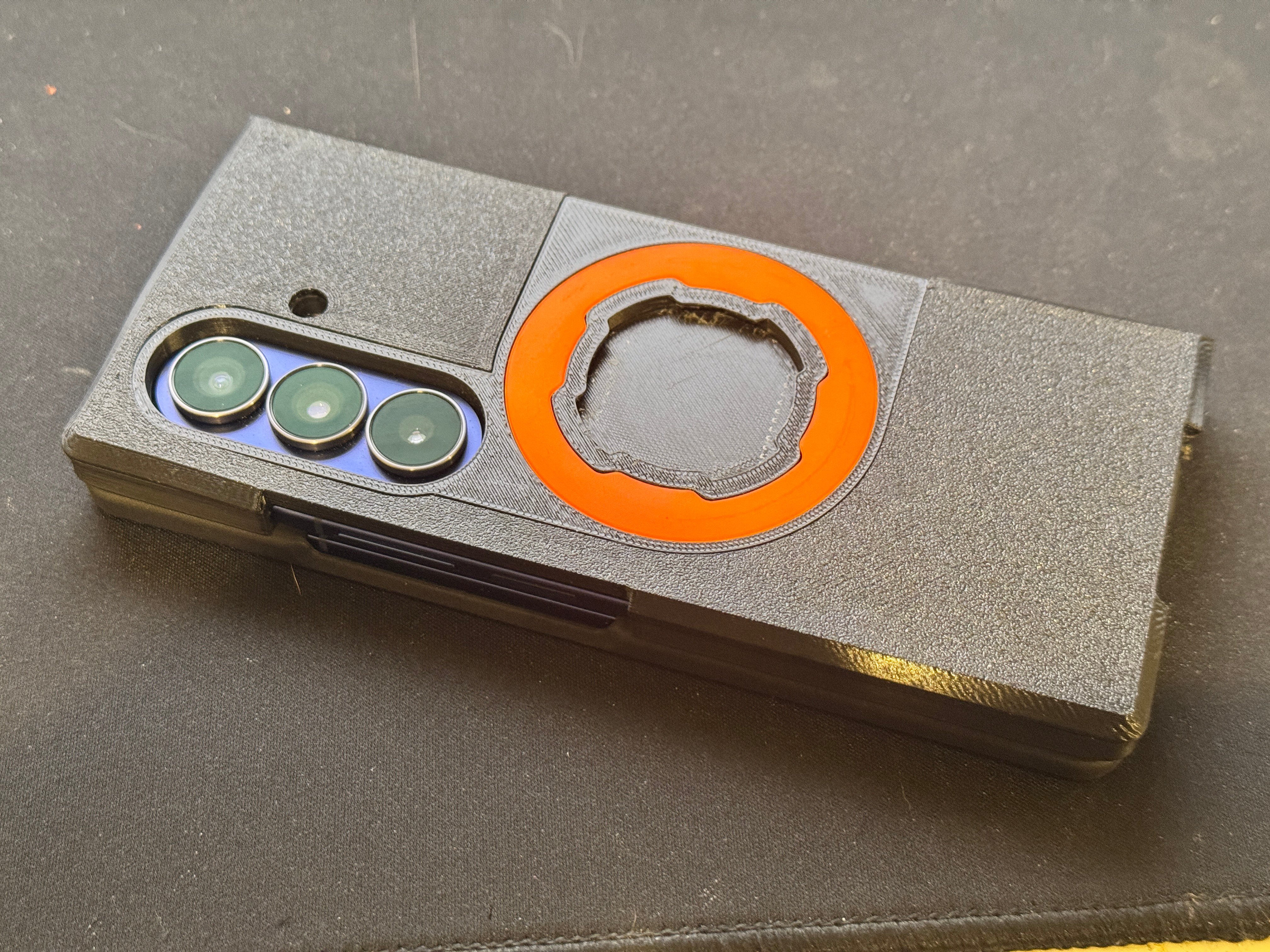 Z Fold 7 Quadlock 2 Piece Case - Mag Compatible
