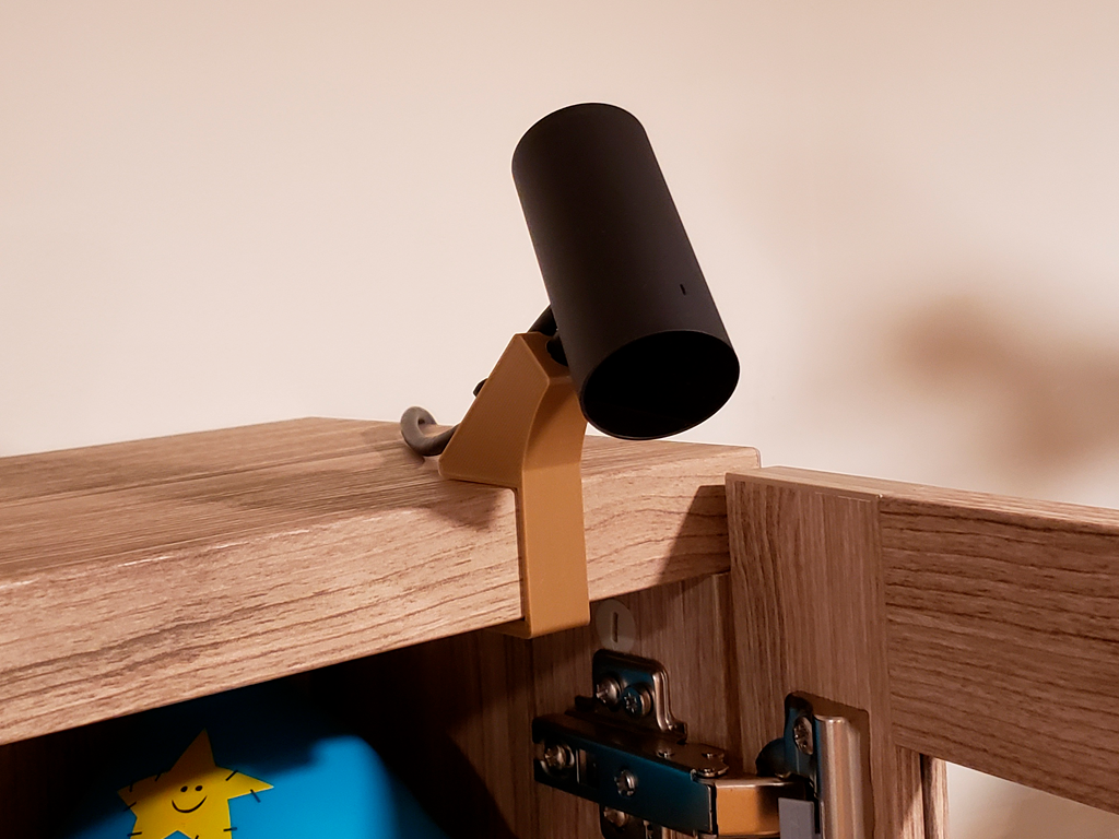 Oculus Sensor Mount for Ikea Besta