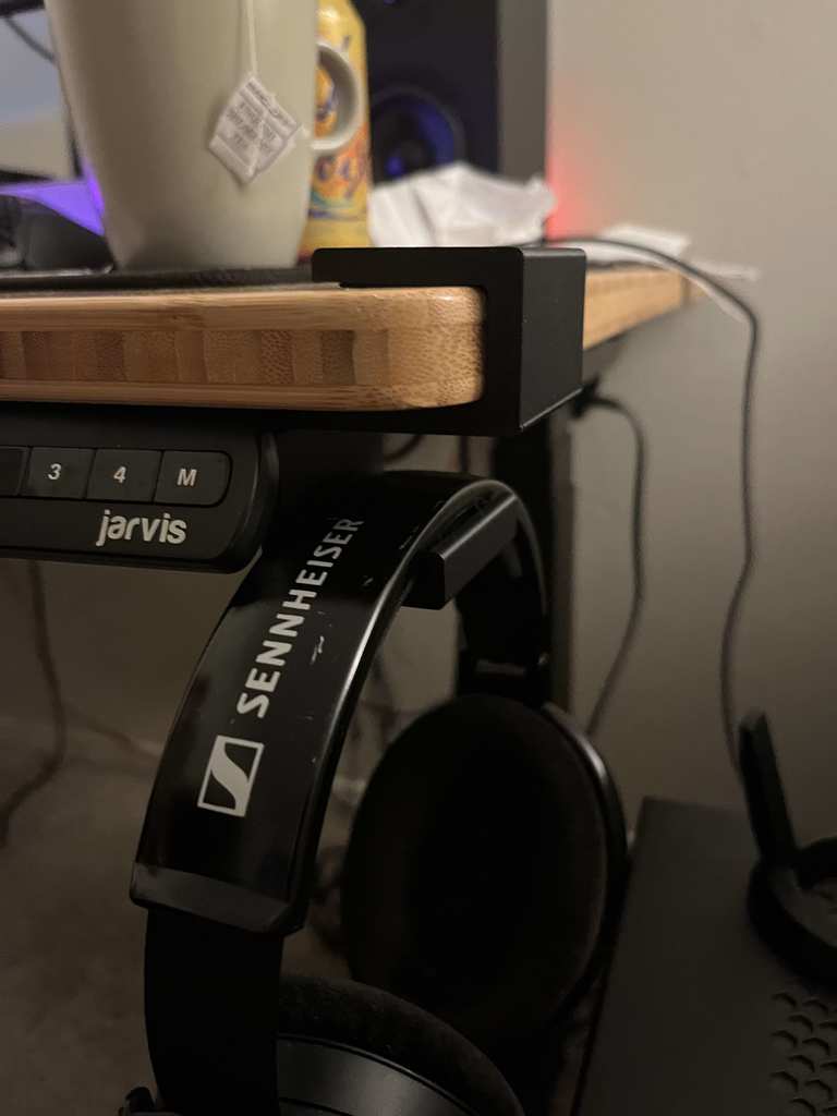 Headphone under desk hanger