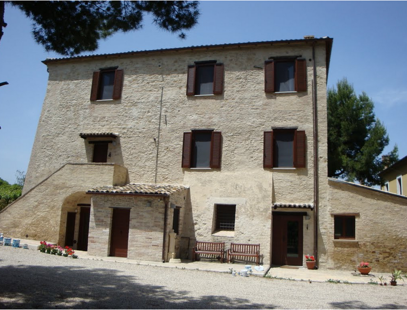 Italian Farmhouse Casa Berardi