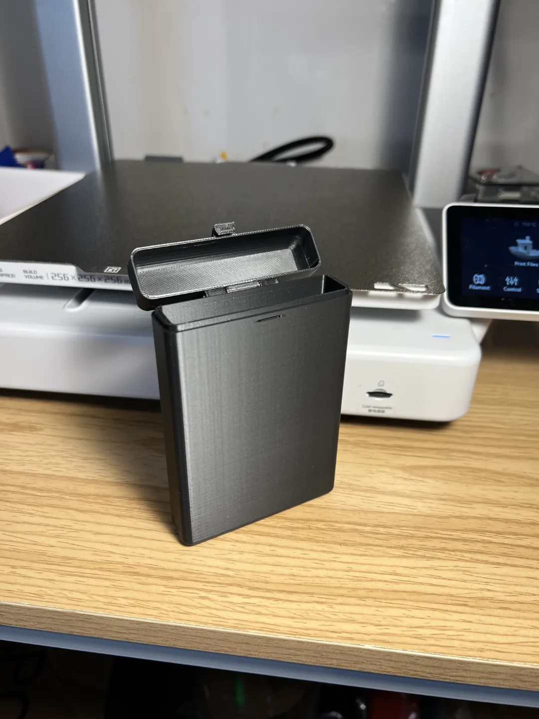 Miniatura 2 do modelo 3D Hollow Case with Hinge [Flat]