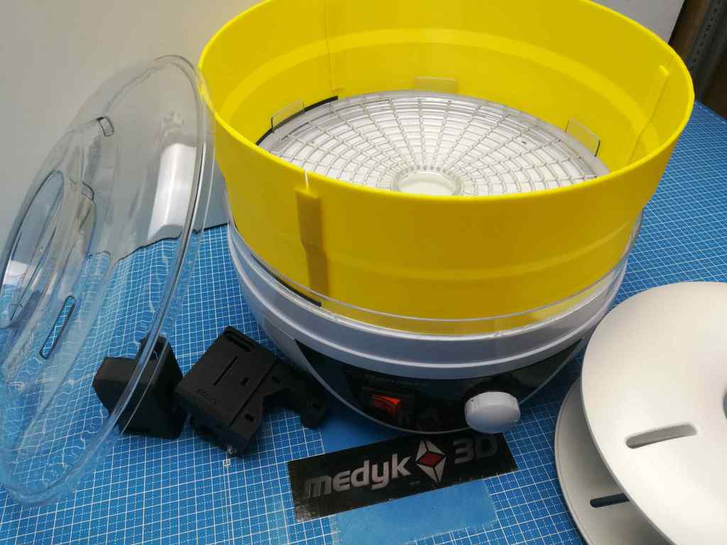 Filament Dryer - DIY from food dehydrator - v1