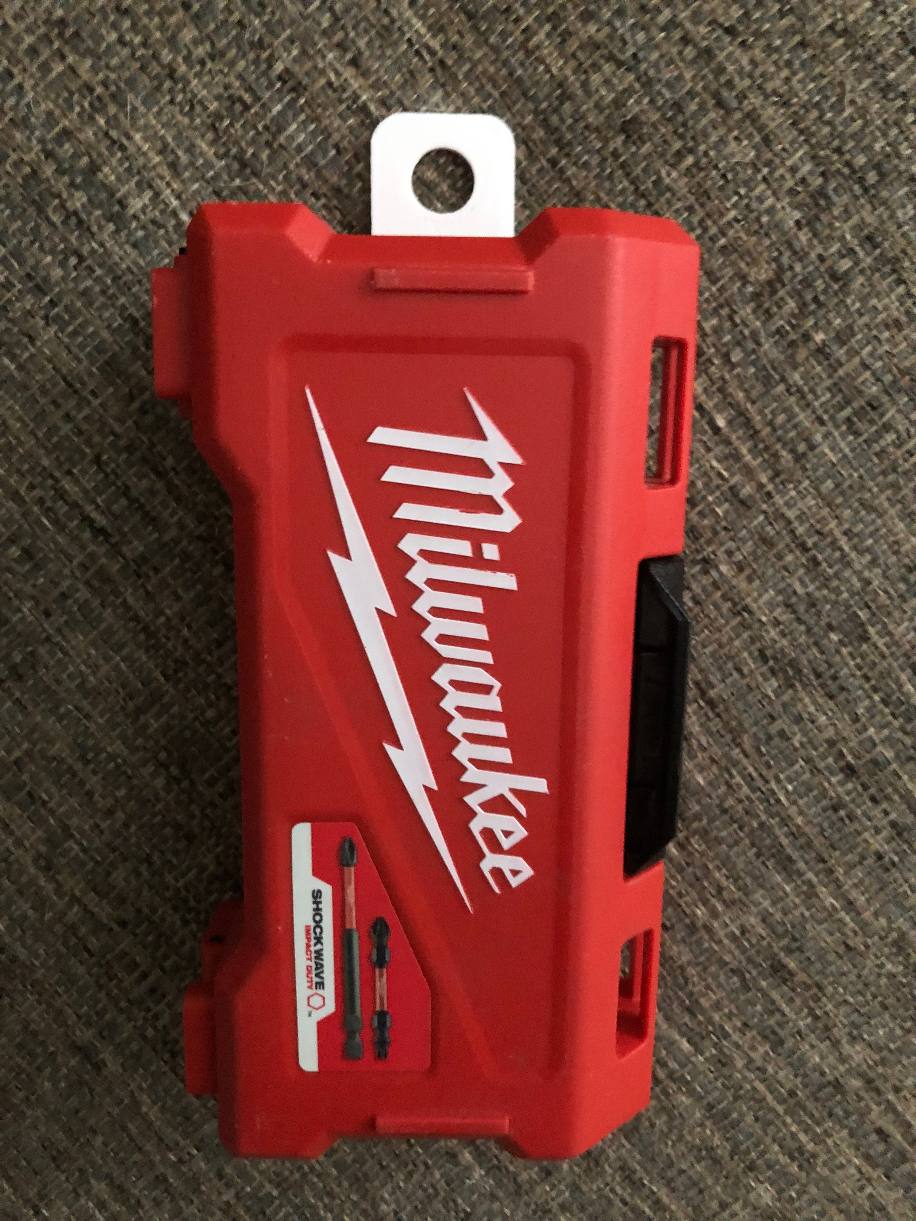 Milwaukee Case Hang Tab