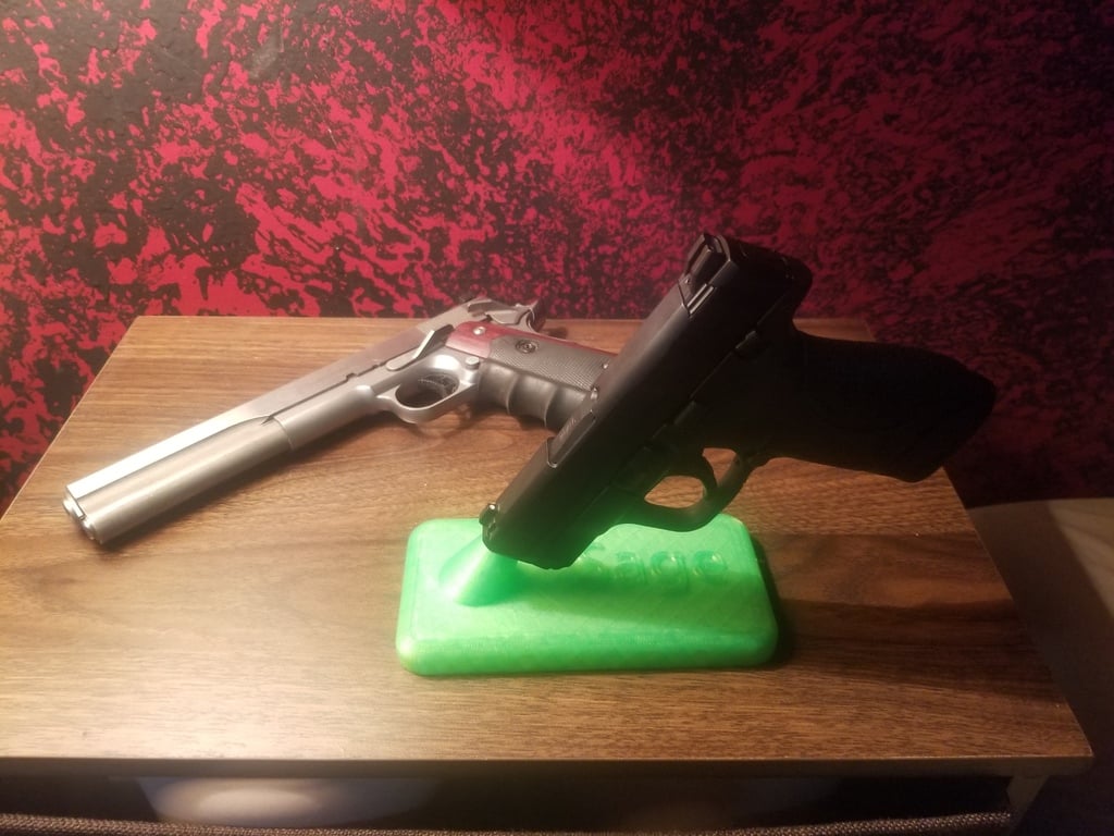 Small 9mm Handgun Stand