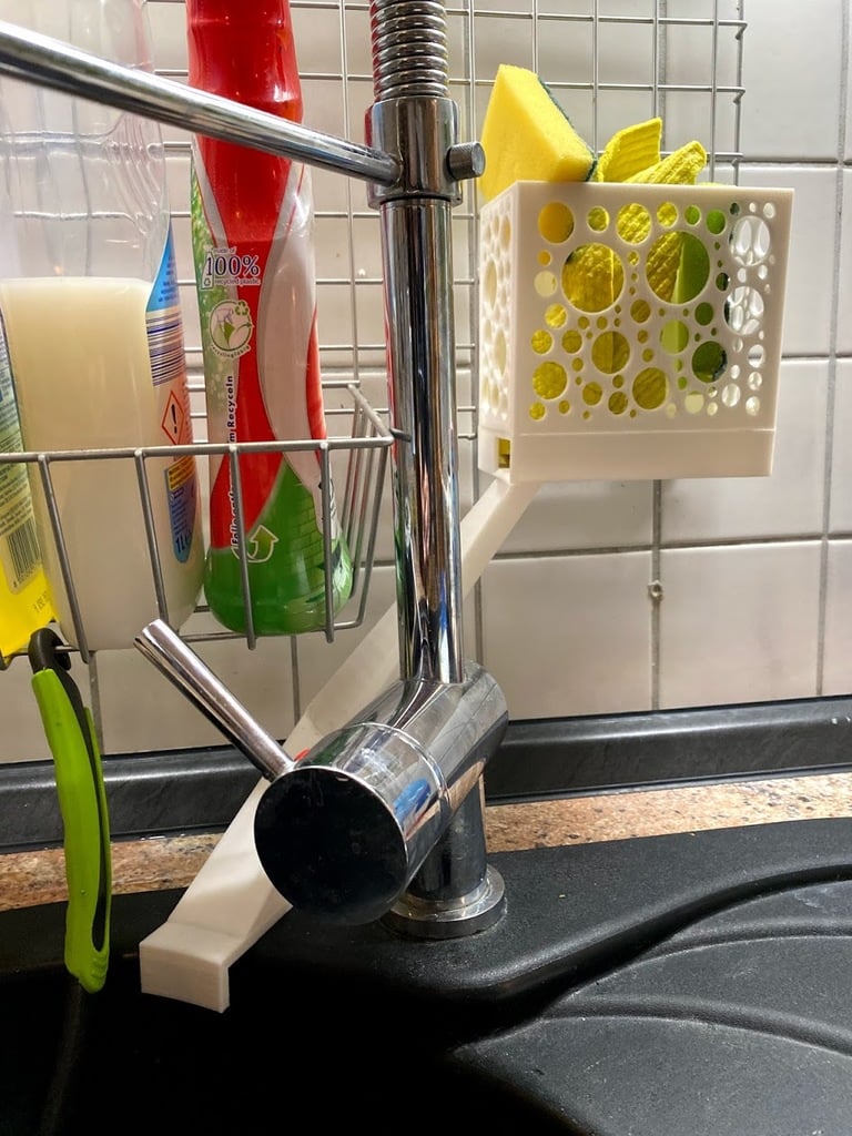 Kitchen sink sponge water slide