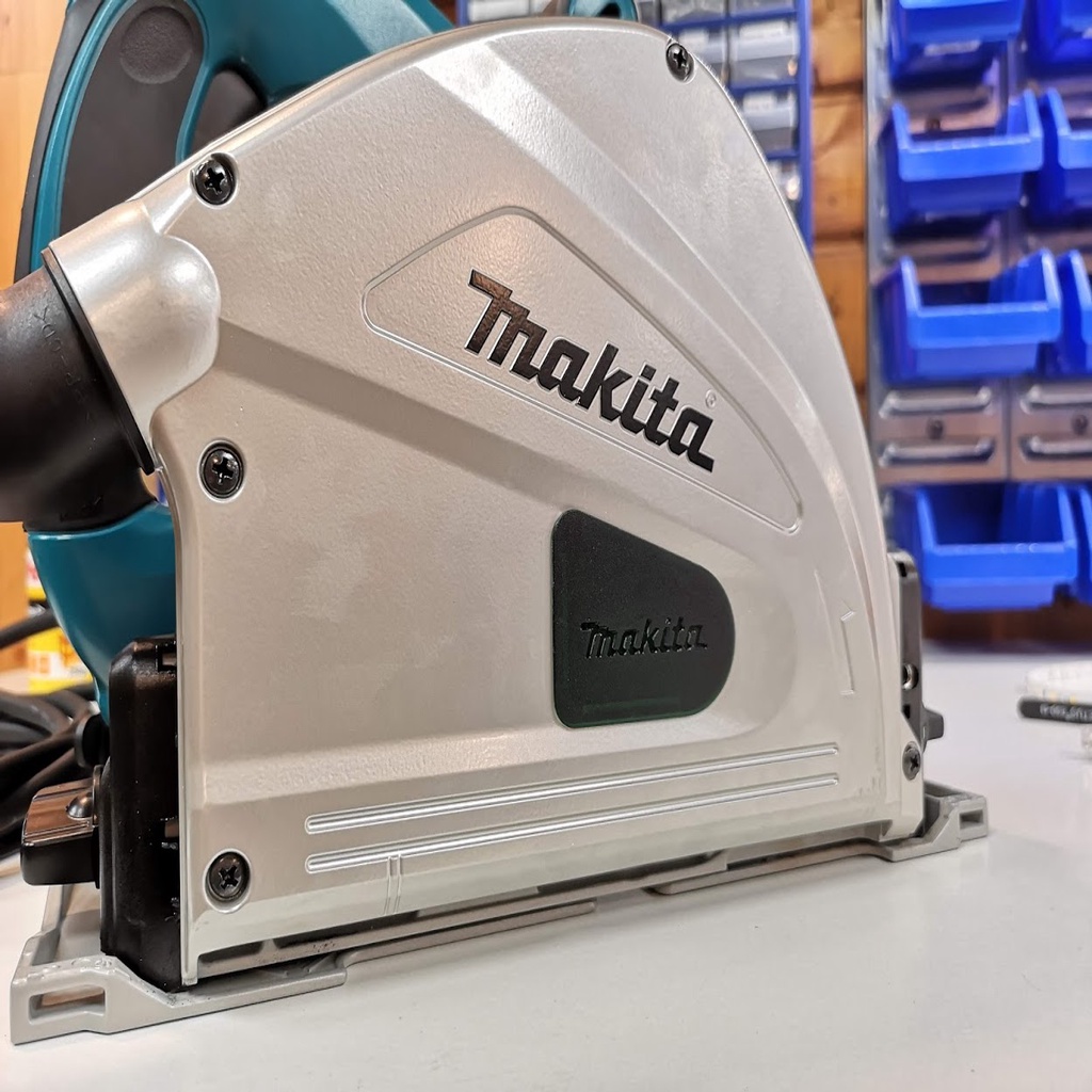 Makita SP6000J Plunge Saw Dust Cover