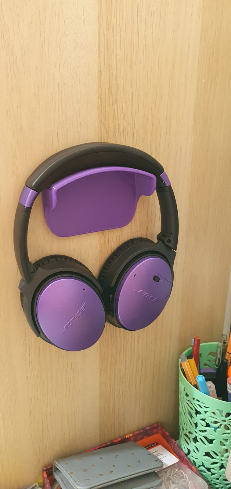 Bose QC35 Holder