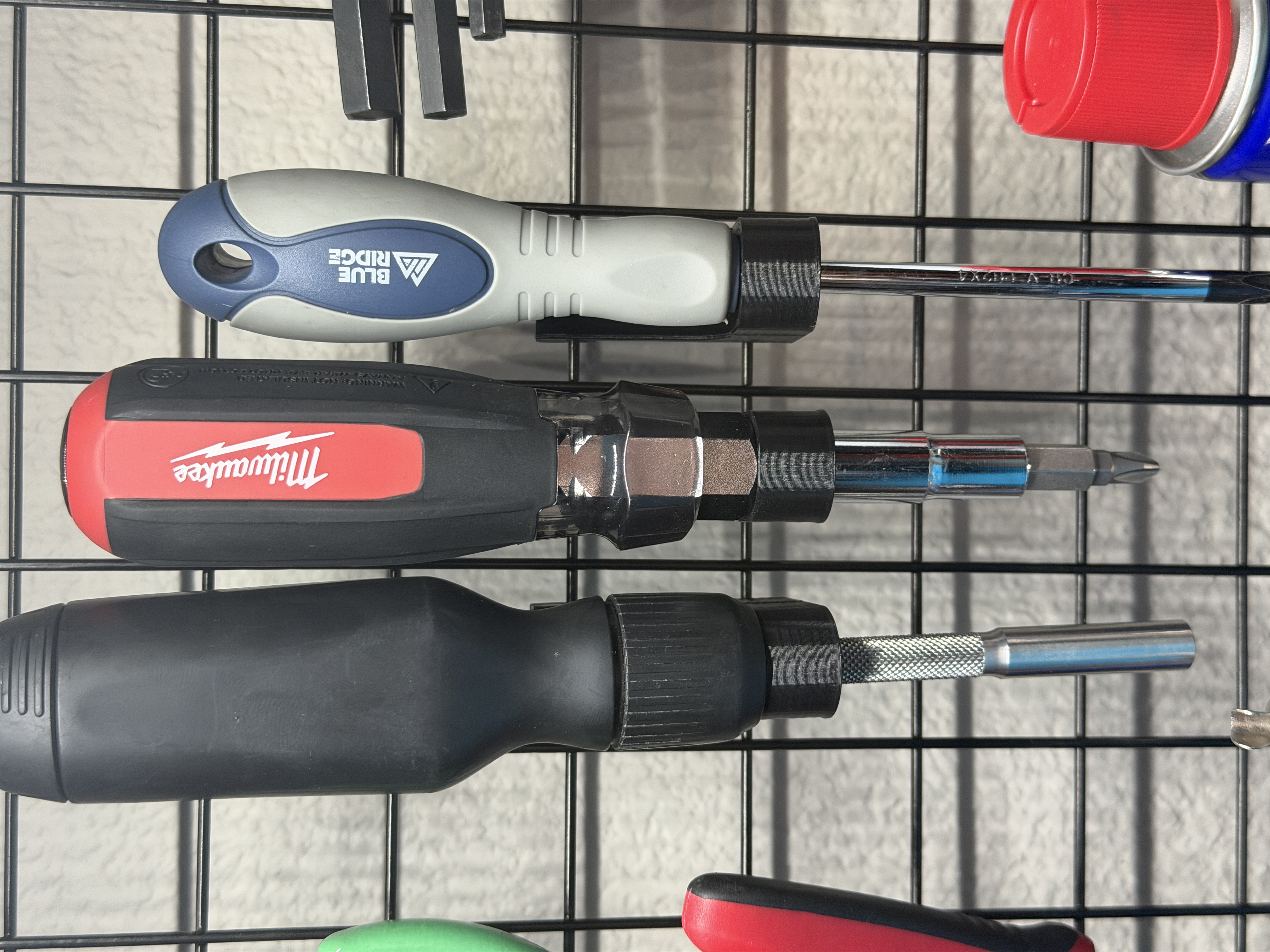 Screwdriver Holder for 0.1" Wire Mesh