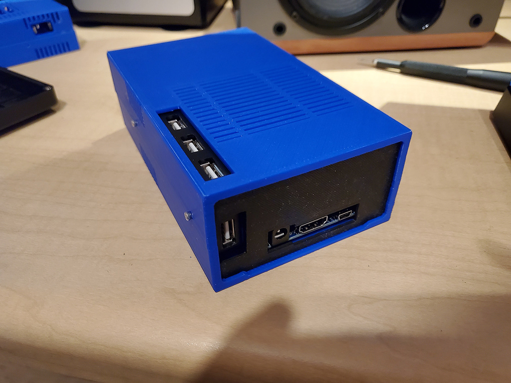 MiSTer FPGA case with MakerSpot Micro USB OTG Hub integration