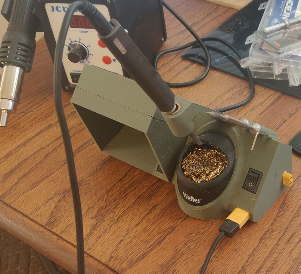 Tiny E-lab Ts100 alternate stand