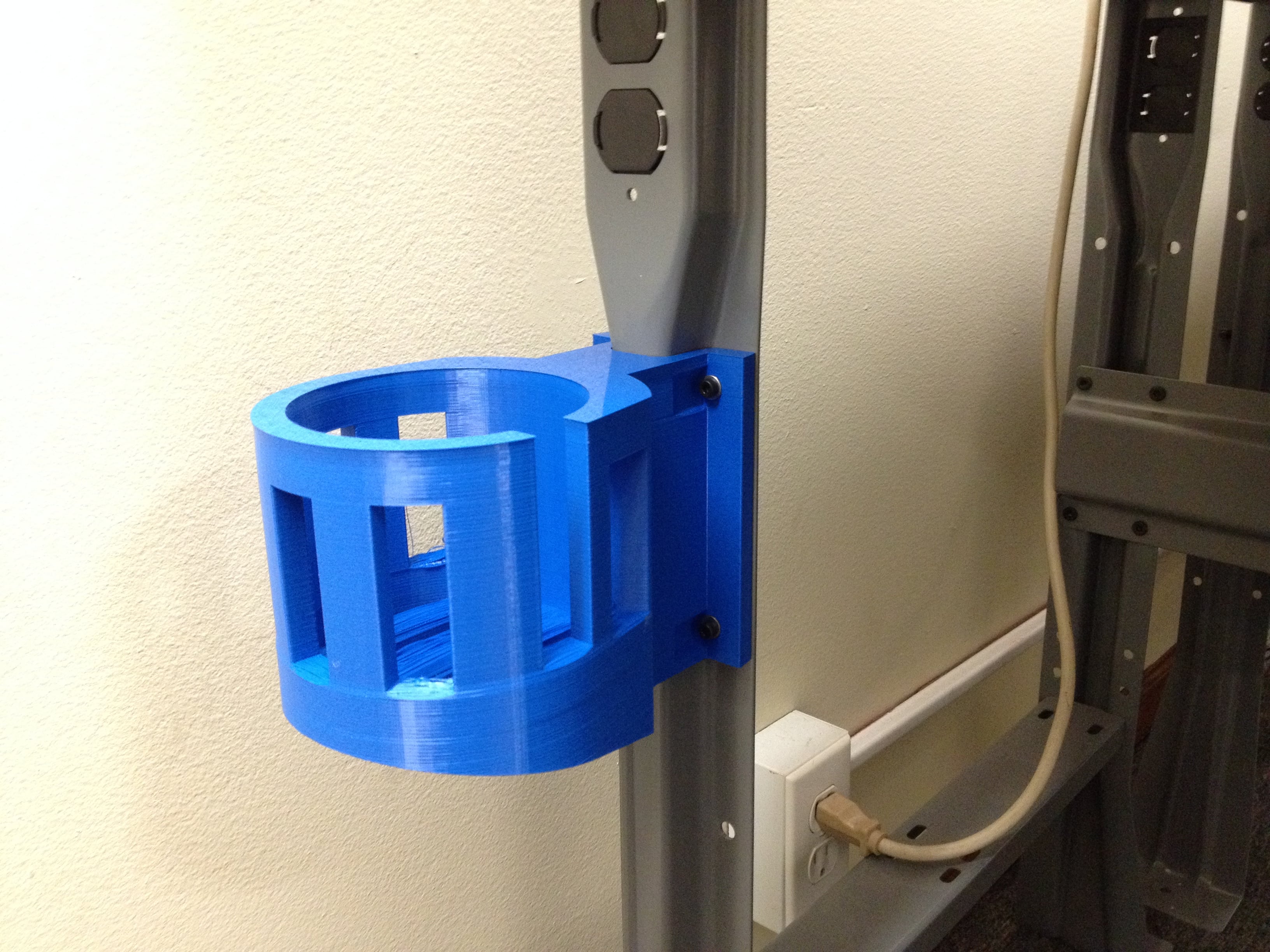 Work Bench Cup Holder