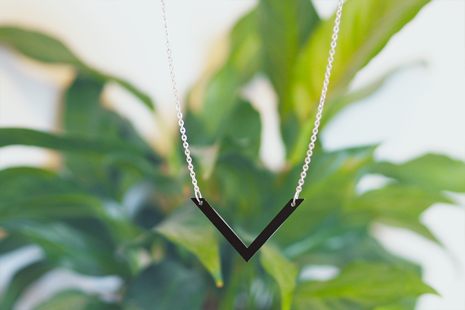 PolygonWildJewelry - Geometrical and minimalist acrylic jewelry