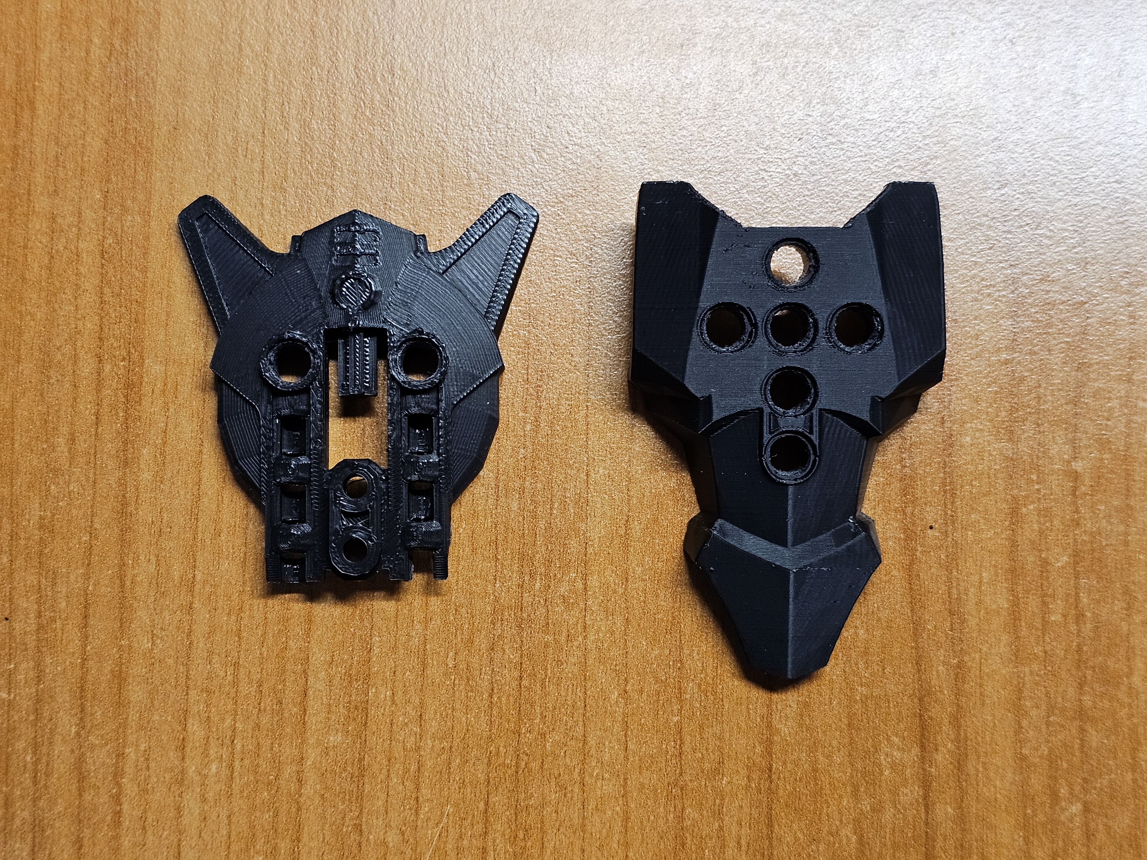 HERO FACTORY Heroes 2.0/3.0 back parts (movie version) + 2.0 Stringer/Bulk name tags