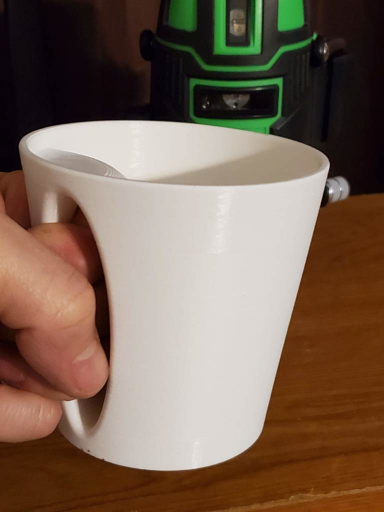 Mug with inverted handle alternative