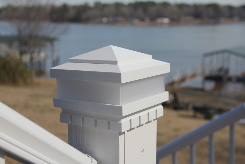 Lighted Post Cap (Low Voltage)