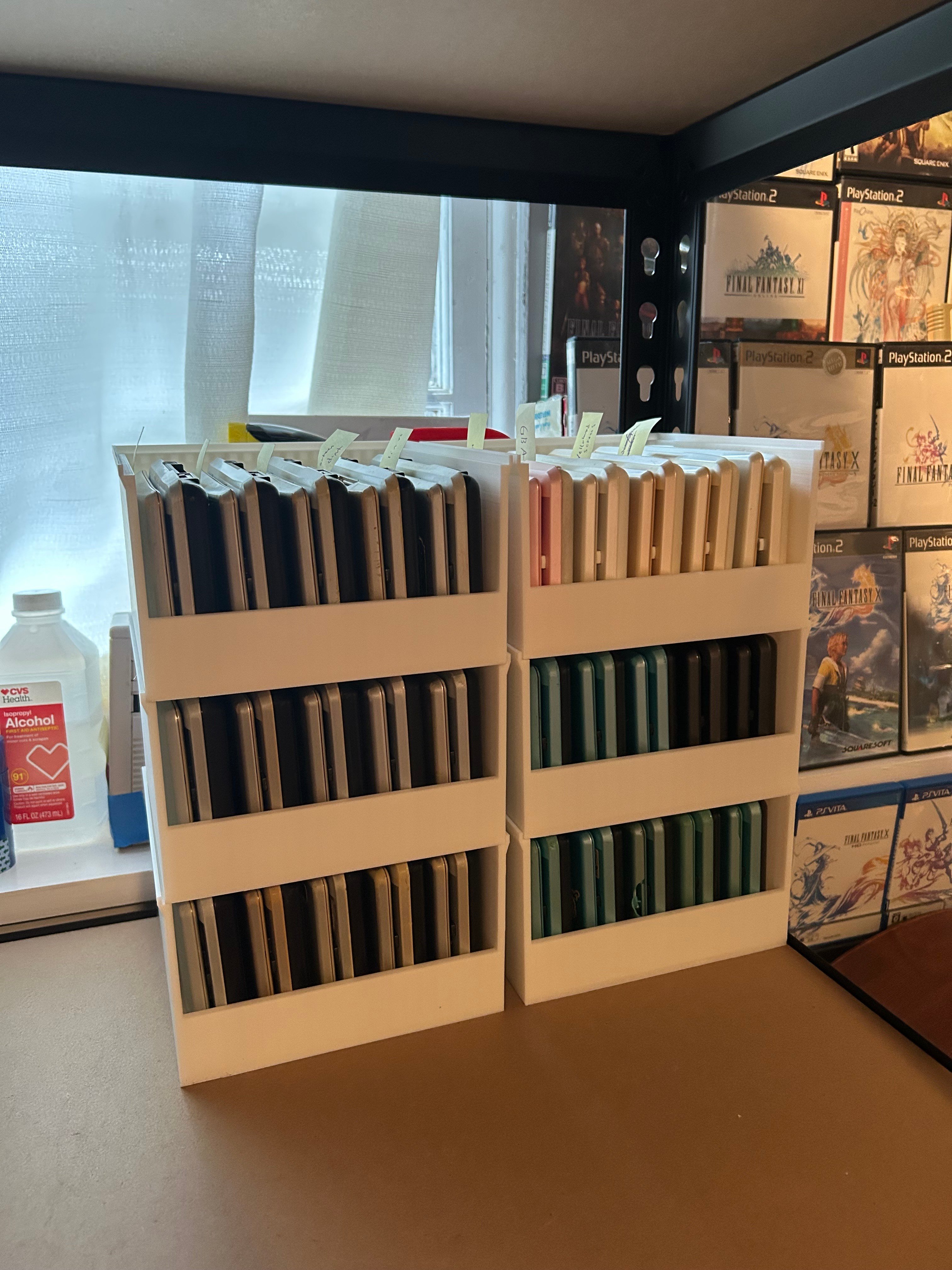 Nintendo DS Stackable Storage Bin (Holds 5 Handhelds)