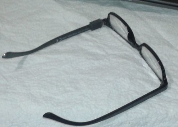 Glasses arm sleeve (to repair break)