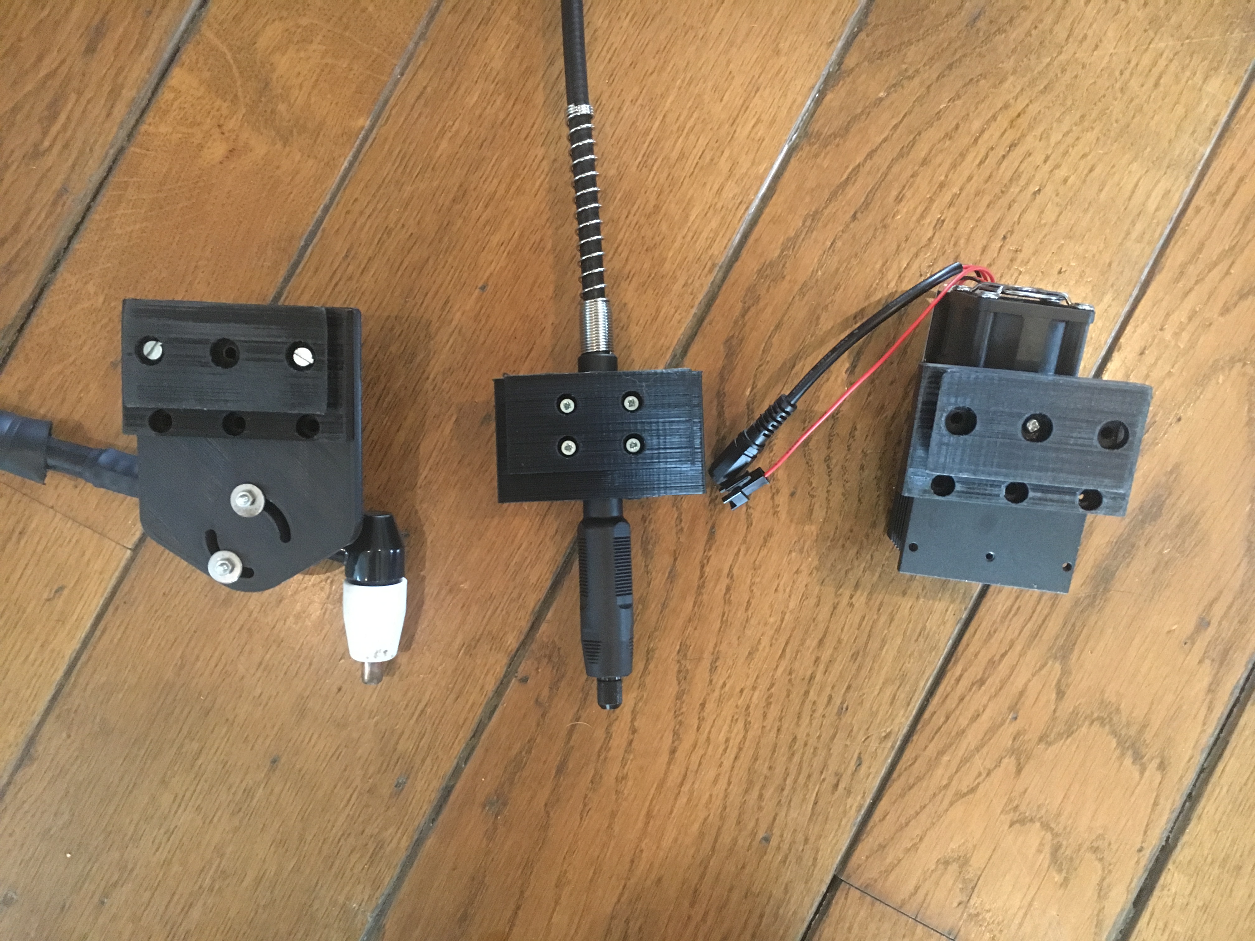 Quick release - fits Eleksmaker Z-axis