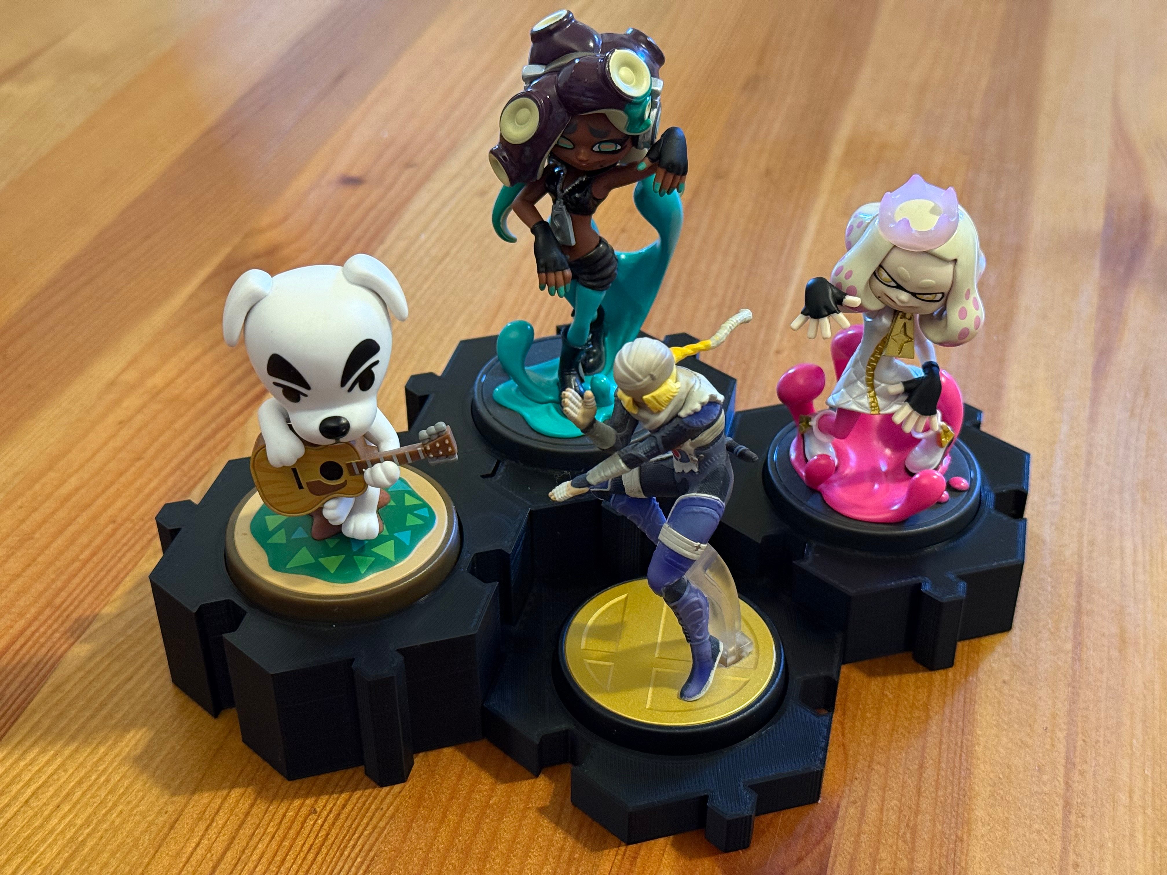 Amiibo Modular Hexagon Stand