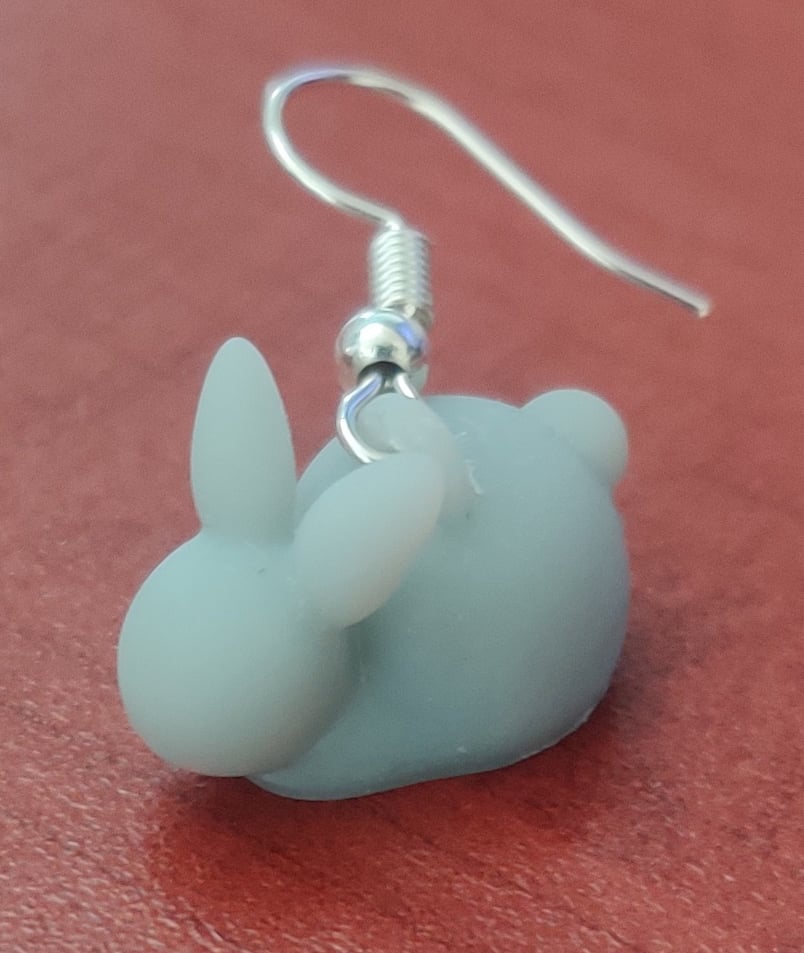 Simple Bunny Earring