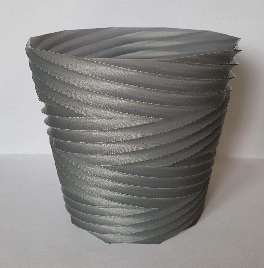Twisted Pot