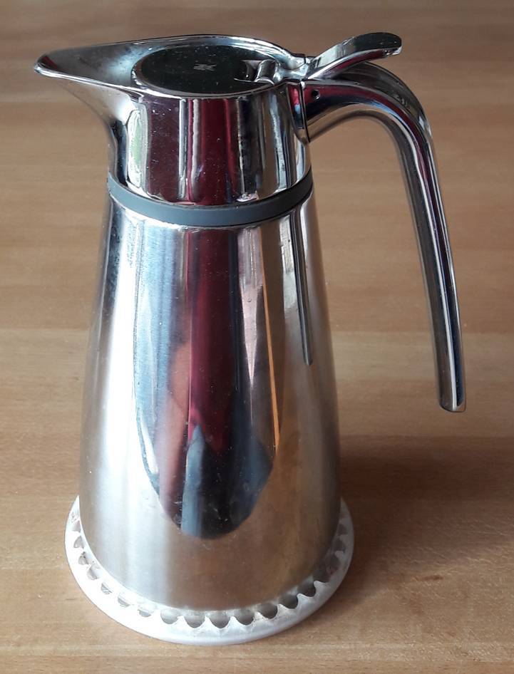 customizable coffee pot drip catcher
