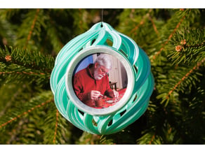 Picture Frame Christmas Ball Ornament