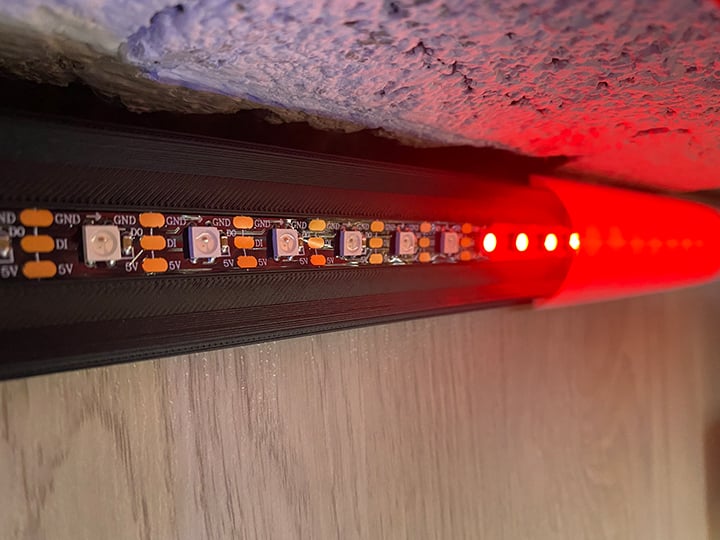 LED Schiene mit Diffusor für WS2812b (für 10mm Breite)