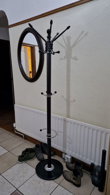 Coat stand repair MaxxHome - Beautiful coat stand with marble base