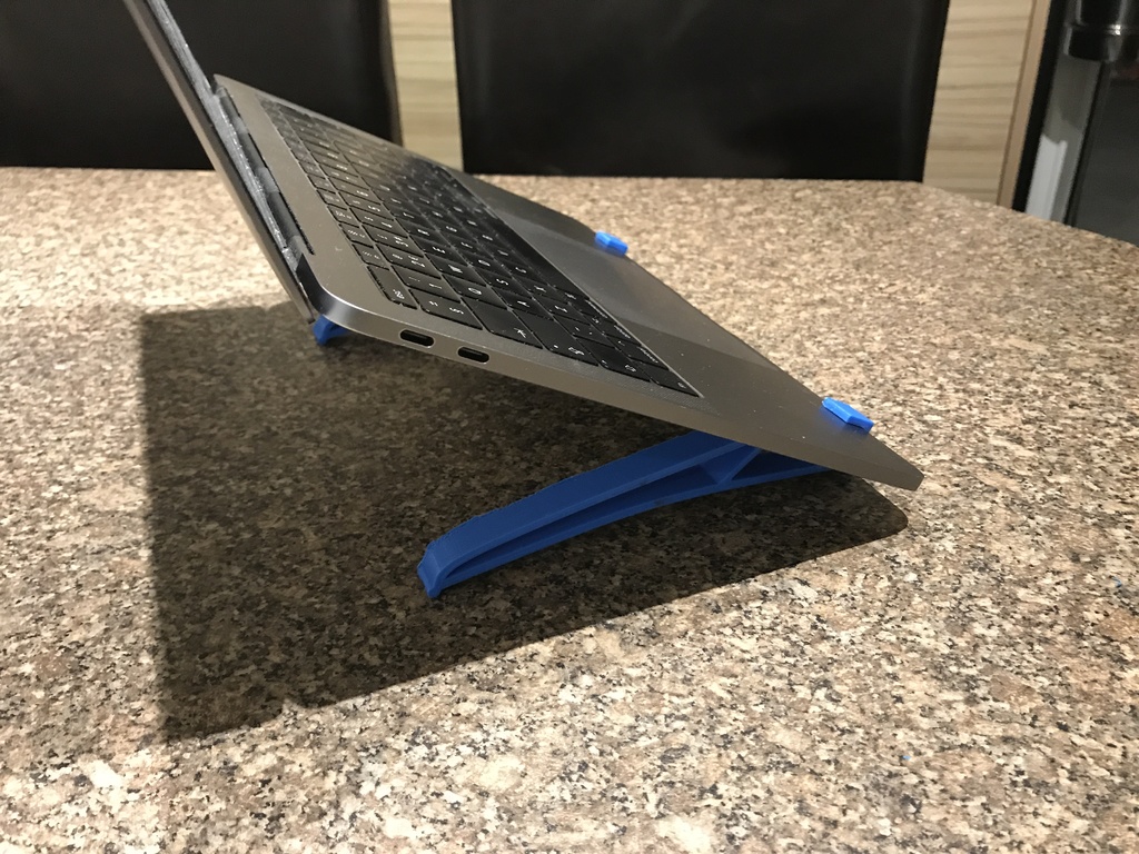 13" MacBook Pro Riser Stand