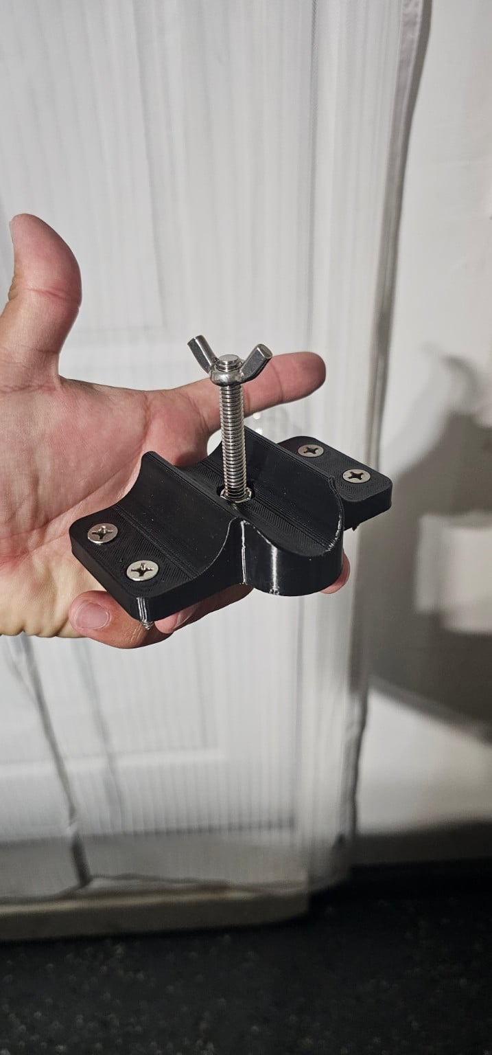 Kayak stabilizer mount - 1 1/4 PVC
