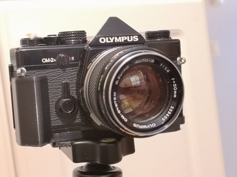 Olympus OM2 grip with ARCA plate